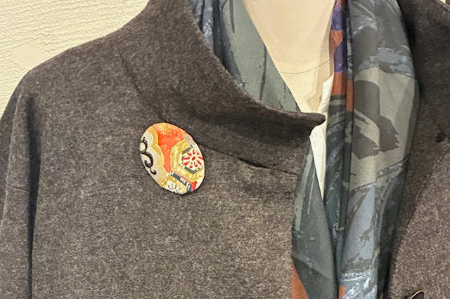 Japanese Kimono Silk Brooch / Japanese Vintage Obi Pin / Floral Statement Brooch / Unique Handmade Gift / Wearable Art【VKB-02】