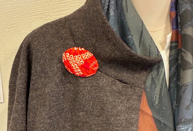 Japanese Kimono Silk Brooch / Japanese Vintage Obi Pin / Floral Statement Brooch / Unique Handmade Gift / Wearable Art【VKB-05】