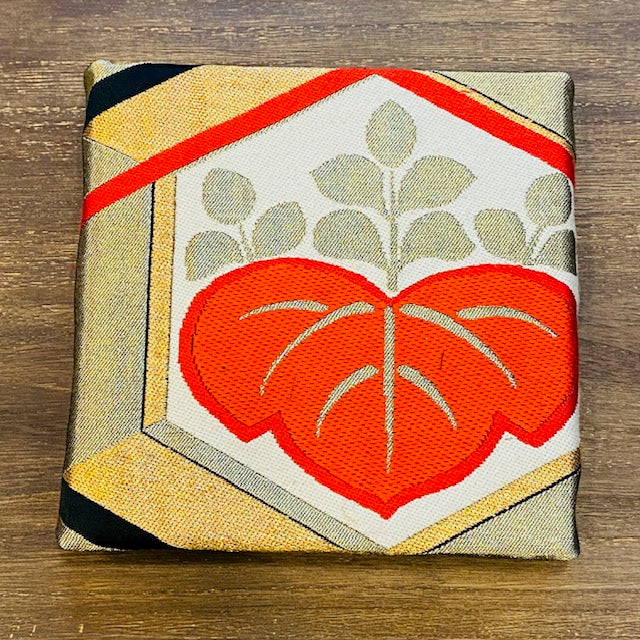 Pannello da parete Kimono / Pannello tessile giapponese vintage in seta / Arte in tessuto incorniciato / Decorazione Wabi Sabi / Interni giapponesi unici【OP-06】
