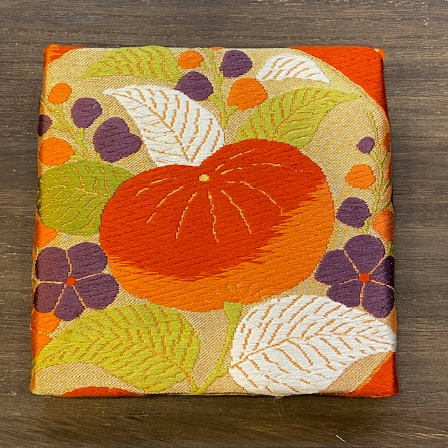 Kimono Wall Art / Pannello Tessile in Seta Vintage Giapponese / Quadro in Tessuto Incorniciato / Decorazione Wabi Sabi / Interni Giapponesi Unici【OP-10】