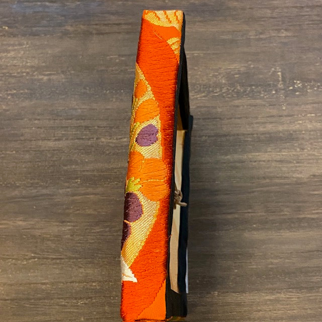 Kimono Wall Art / Pannello Tessile in Seta Vintage Giapponese / Quadro in Tessuto Incorniciato / Decorazione Wabi Sabi / Interni Giapponesi Unici【OP-10】
