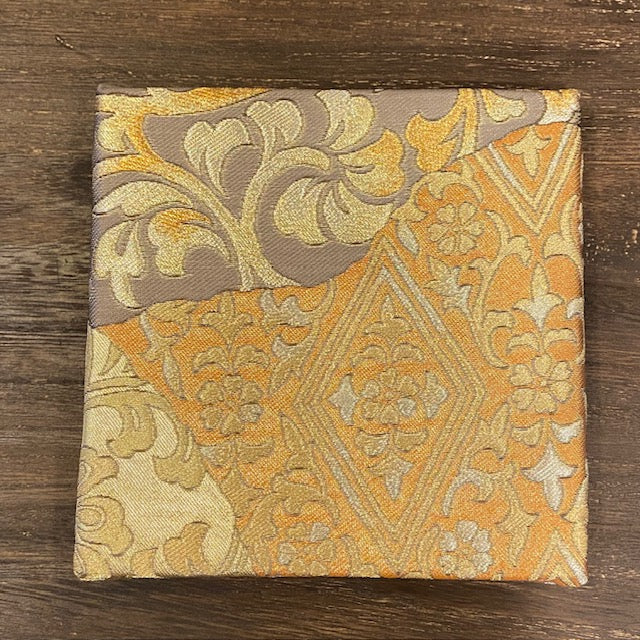 唐花文様【正絹帯ファブリックパネル1枚】OP-11