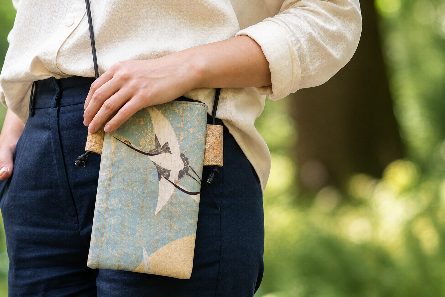 Japanese Obi Phone Bag, Japanese Silk Crossbody, Obi Smartphone Shoulder Bag, One of a Kind Gift, Lightweight Travel Bag【SS-10】