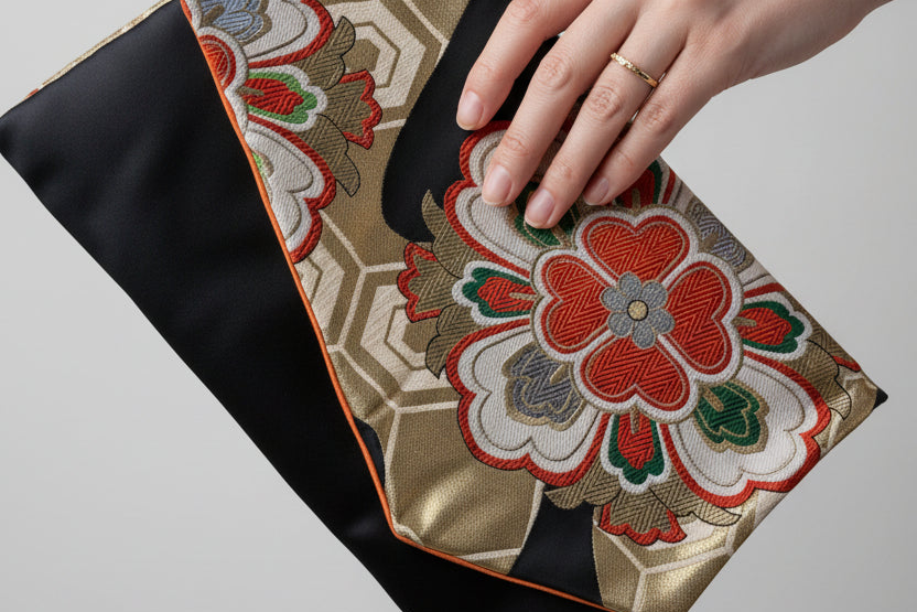 One-of-a-Kind Vintage Japanese Obi Laptop Sleeve & Clutch Bag Recommended for 15-inch laptops【OS-01】